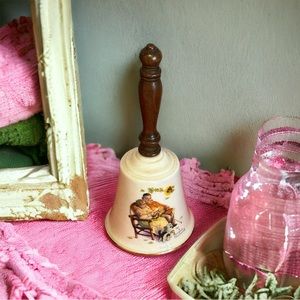 Vintage 1977 Norman Rockwell Collectible Bell